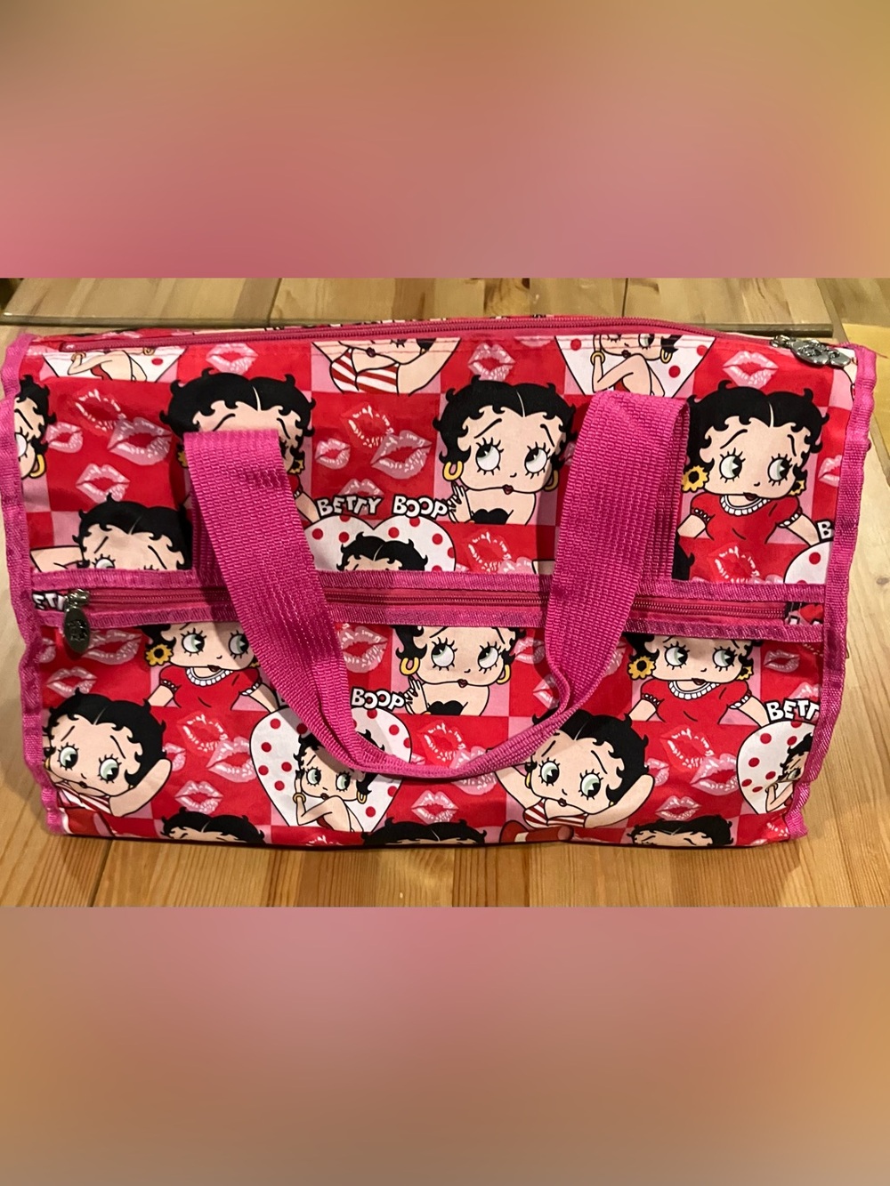 Never Used Betty Boop Hot Pink Graphic Duffel Tote Bag